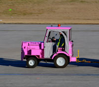 Charlotte/douglas International Airport (CLT) - Pink tug CLT TY473 - by Ronald Barker