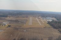 Dupont-lapeer Airport (D95) - Short final for 18 - by tawood