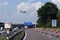 Leipzig/Halle Airport - Inbound traffic for rwy 08L observed from Autobahn A9 (Berlin-Munich) - by Holger Zengler
