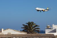 Arrecife Airport (Lanzarote Airport) - Thomas Cook landing ACE - by JC Ravon - FRENCHSKY