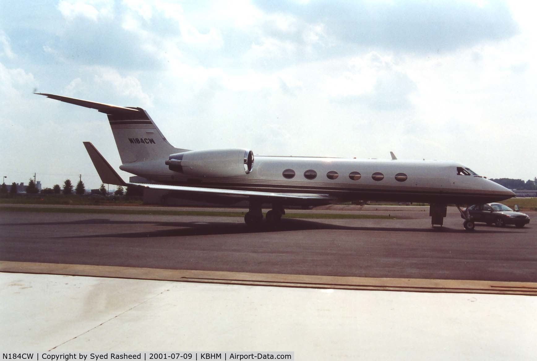 N184CW, 1986 Gulfstream Aerospace Gulfstream IV C/N 1004, Gulfstream IV N184CW on Medjet Ramp