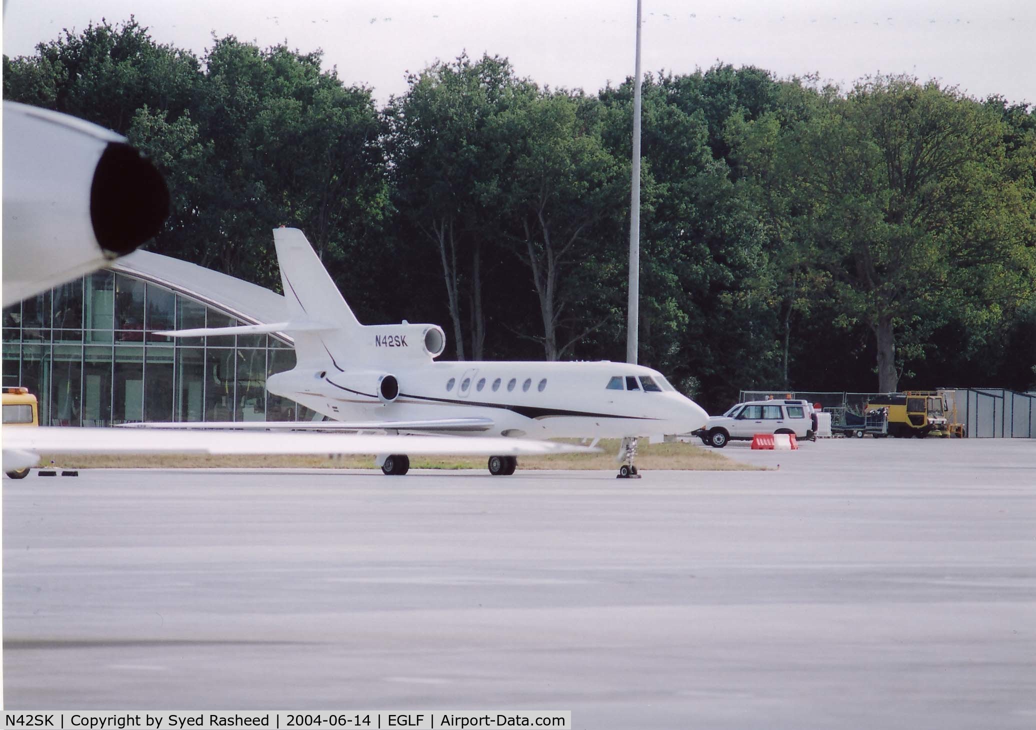 N42SK, 1999 Dassault Mystere Falcon 50 C/N 290, Falcon 50 on Ground Farnborough