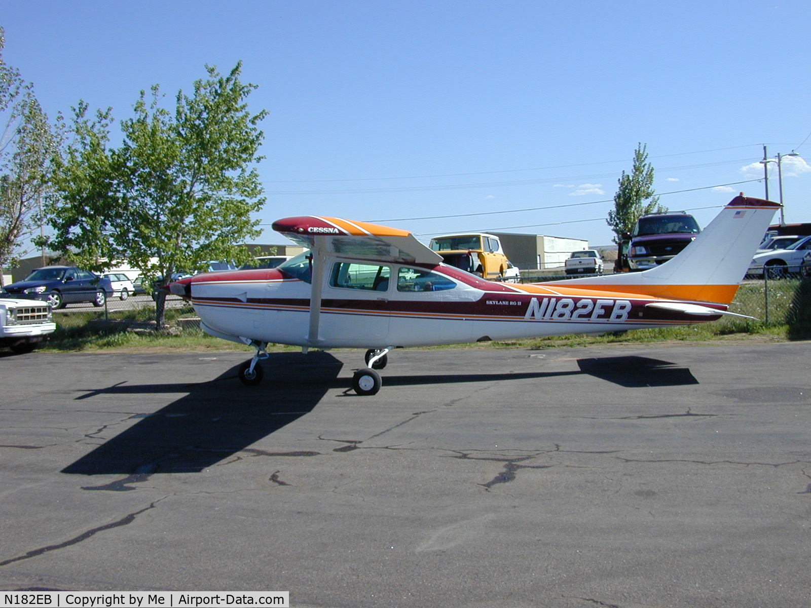 N182EB, Cessna R182 Skylane RG C/N R18201520, Cessna 182 RG  N182EB