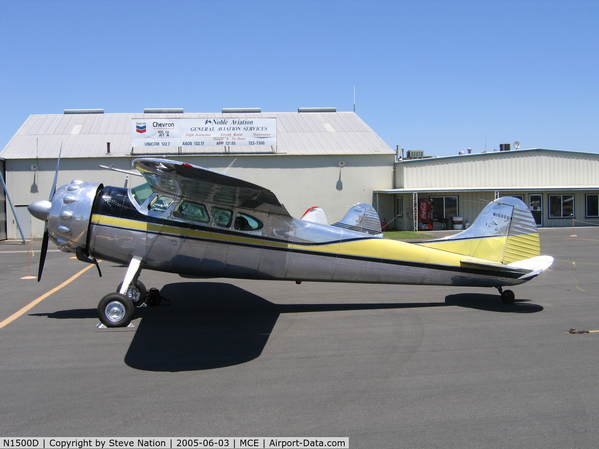N1500D, 1951 Cessna 190 C/N 7722, Lee Maxson's 1951 Cessna 190 at Merced, CA