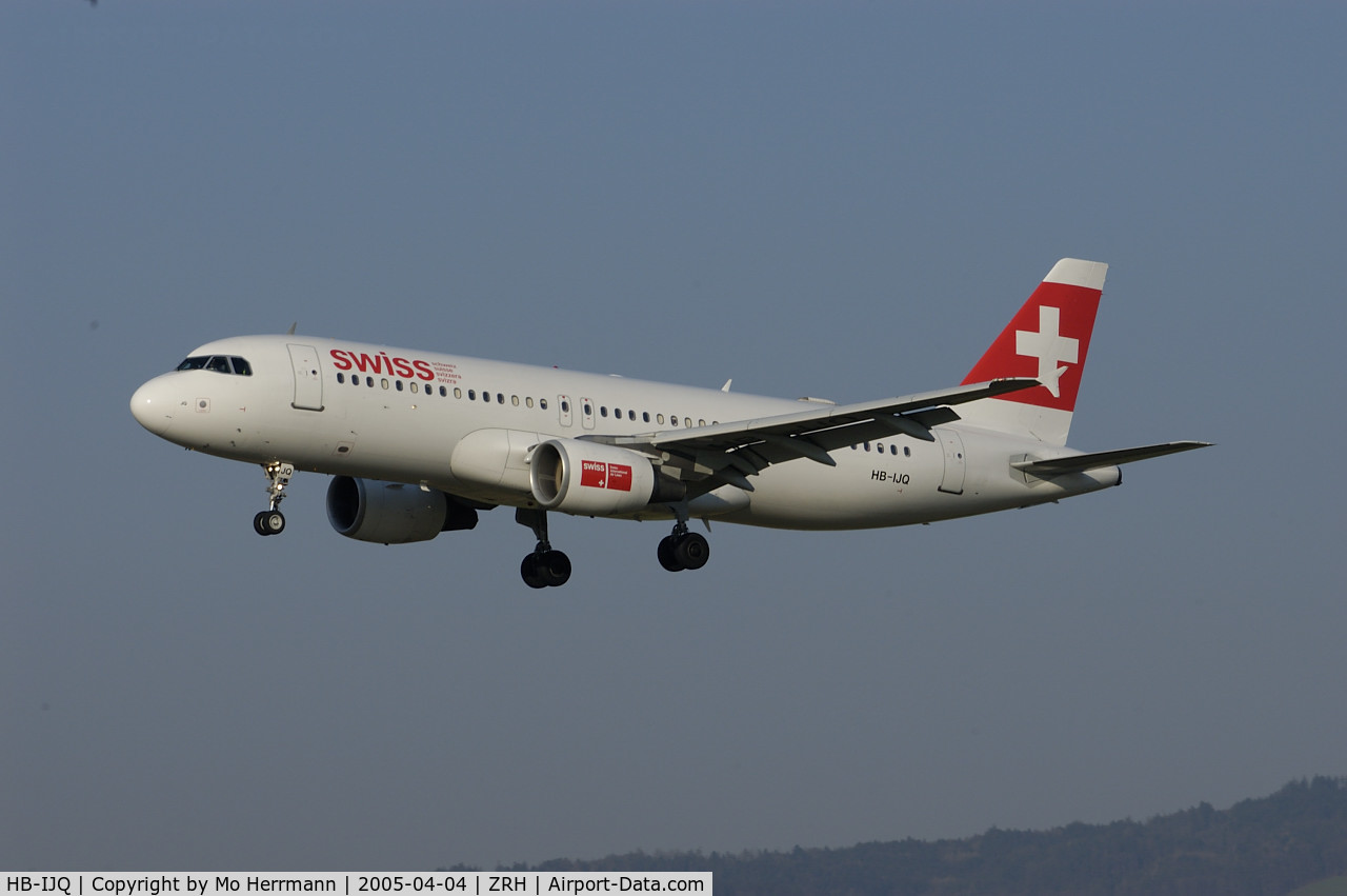 HB-IJQ, 1997 Airbus A320-214 C/N 701, Swiss A330 in Zurich