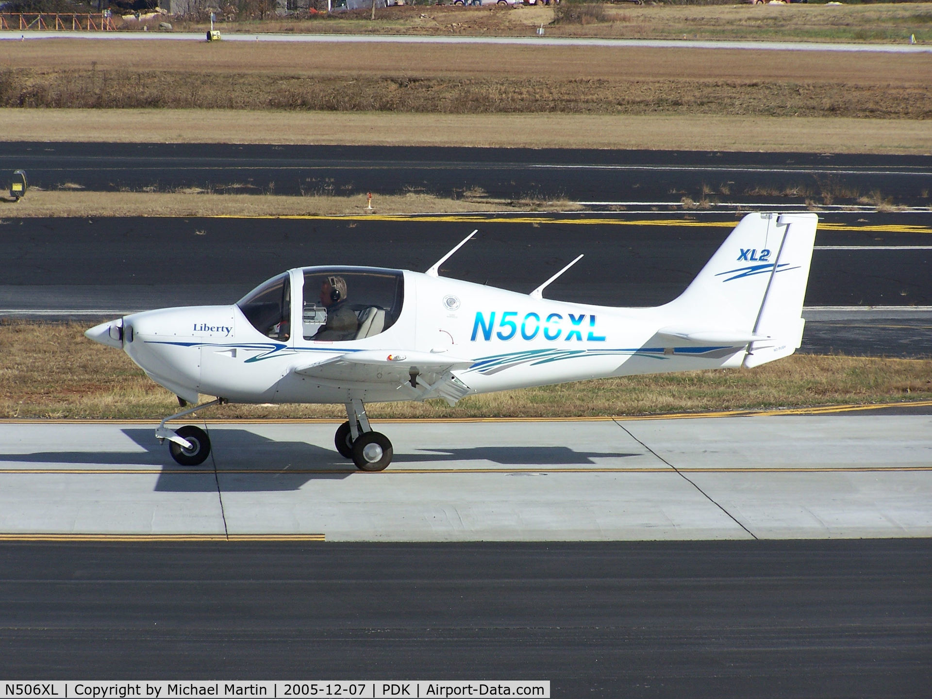 N506XL, 2005 Liberty XL-2 C/N 0003, Experimental taxing to Epps Air Service