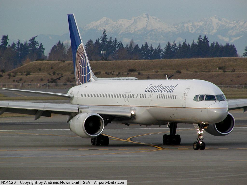 N14120, 1997 Boeing 757-224 C/N 27562, Continental Airlines Boeing 757 at Seattle-Tacoma International Airport
