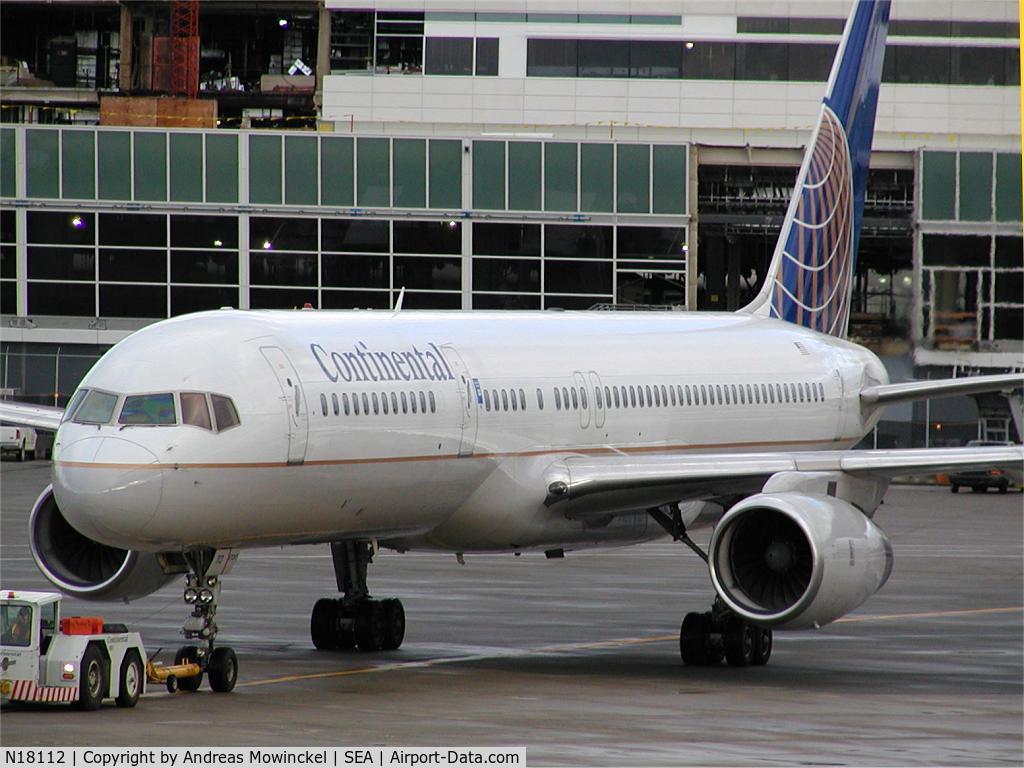 N18112, 1995 Boeing 757-224 C/N 27302, Continental Airlines Boeing 757 at Seattle-Tacoma International Airport