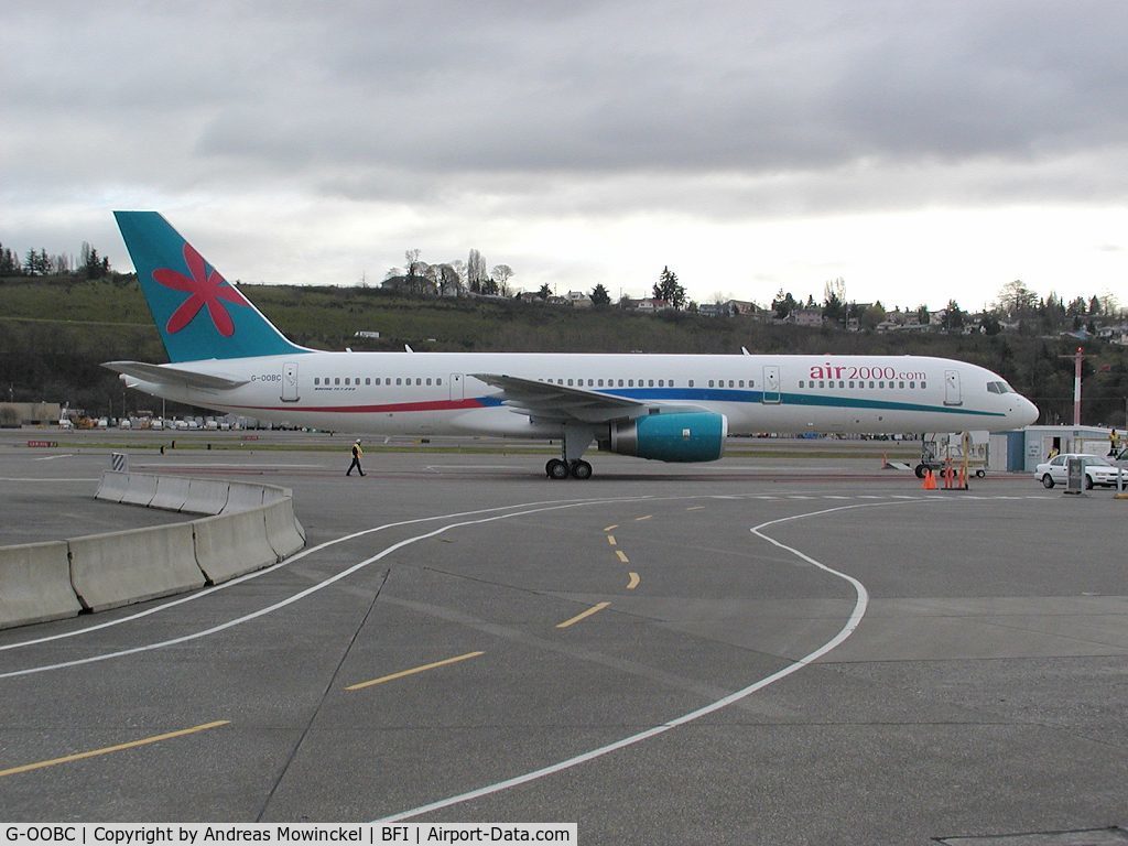 G-OOBC, 2003 Boeing 757-28A C/N 33098, Air2000 757 at Boeing Field