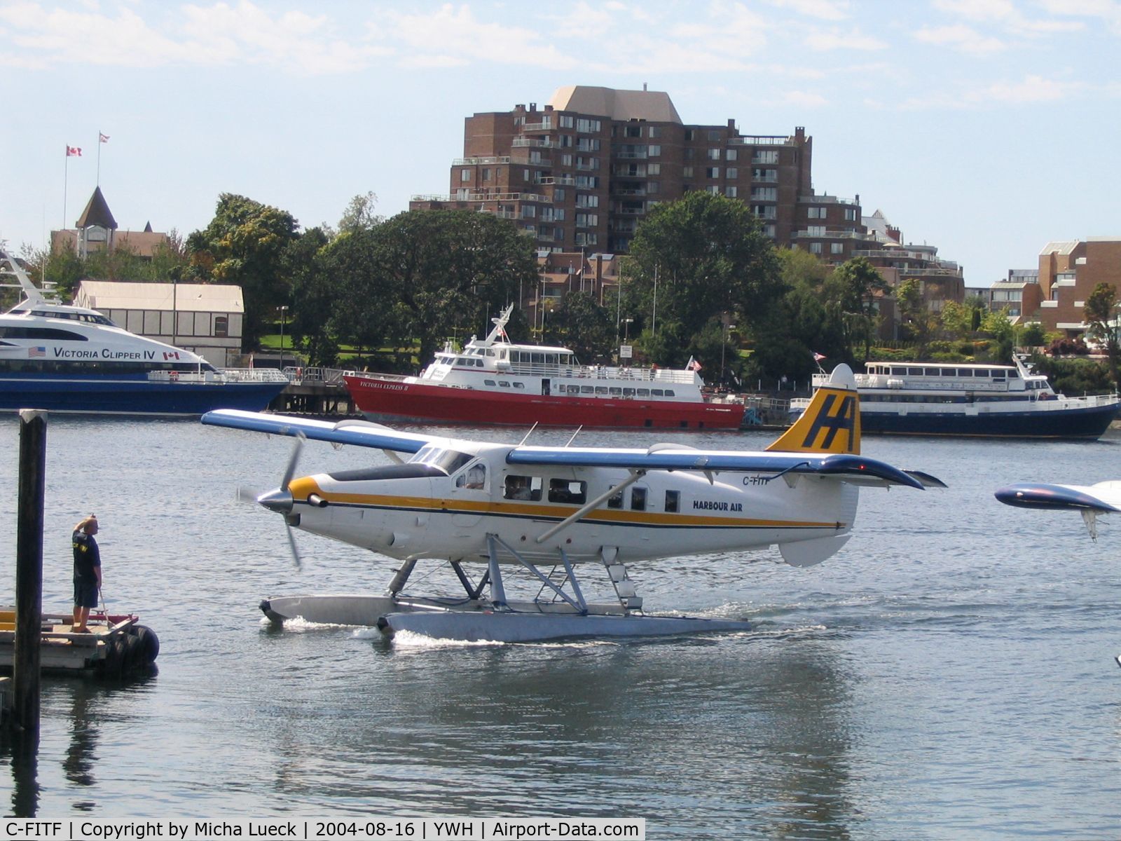 C-FITF, 1955 De Havilland Canada DHC-3T Vazar Turbine Otter C/N 89, Harbour Air's Single Otter arriving at Victoria Harbour