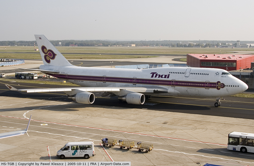 HS-TGB, 2001 Boeing 747-4D7 C/N 32370, taxi to departure