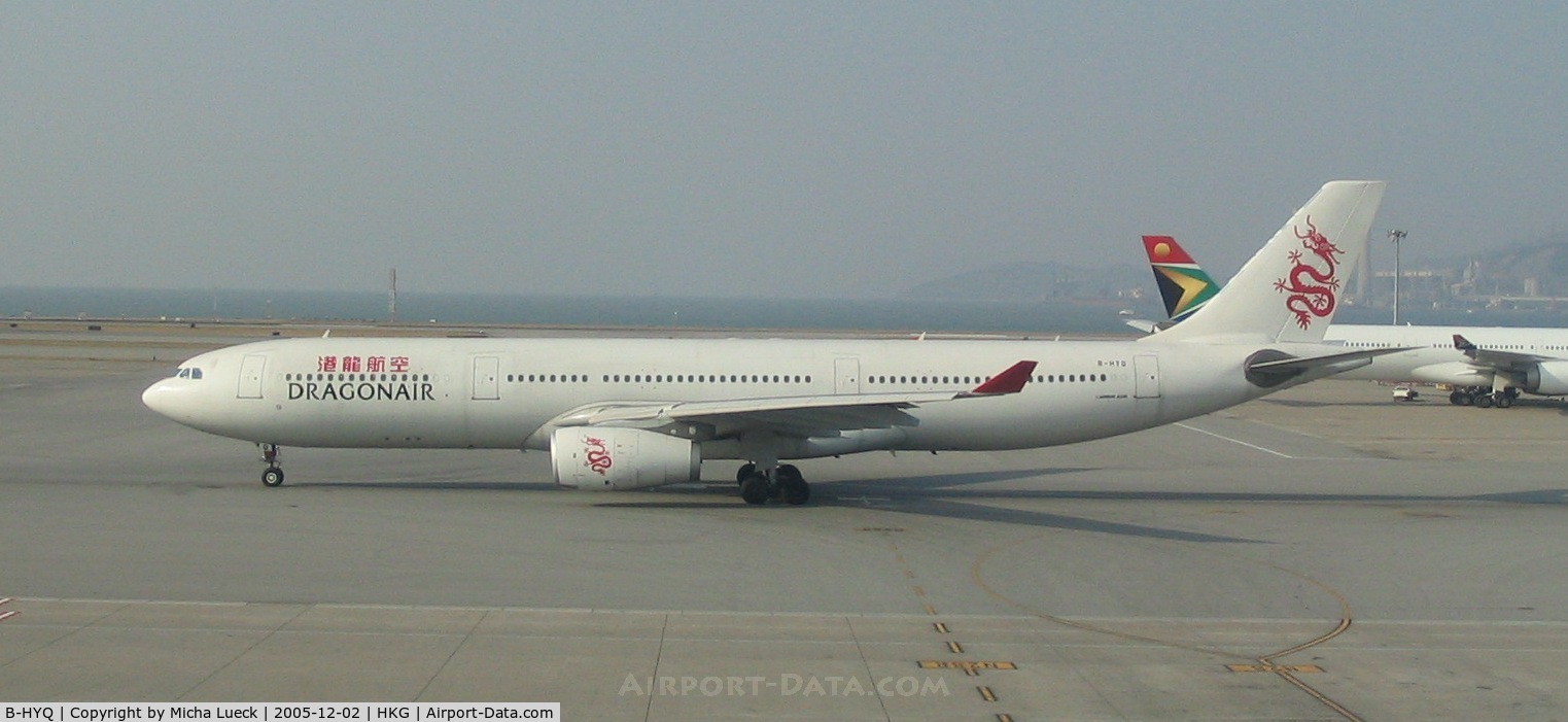 B-HYQ, 2004 Airbus A330-343X C/N 581, Leaving Hong Kong