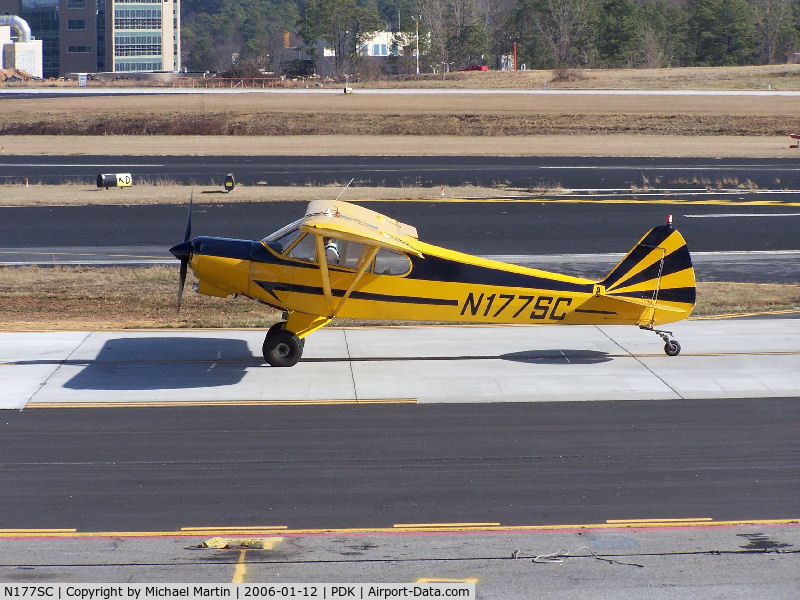 N177SC, 1977 Piper PA-18-160 C/N 18-7709165, Taxing to Epps Air Service
