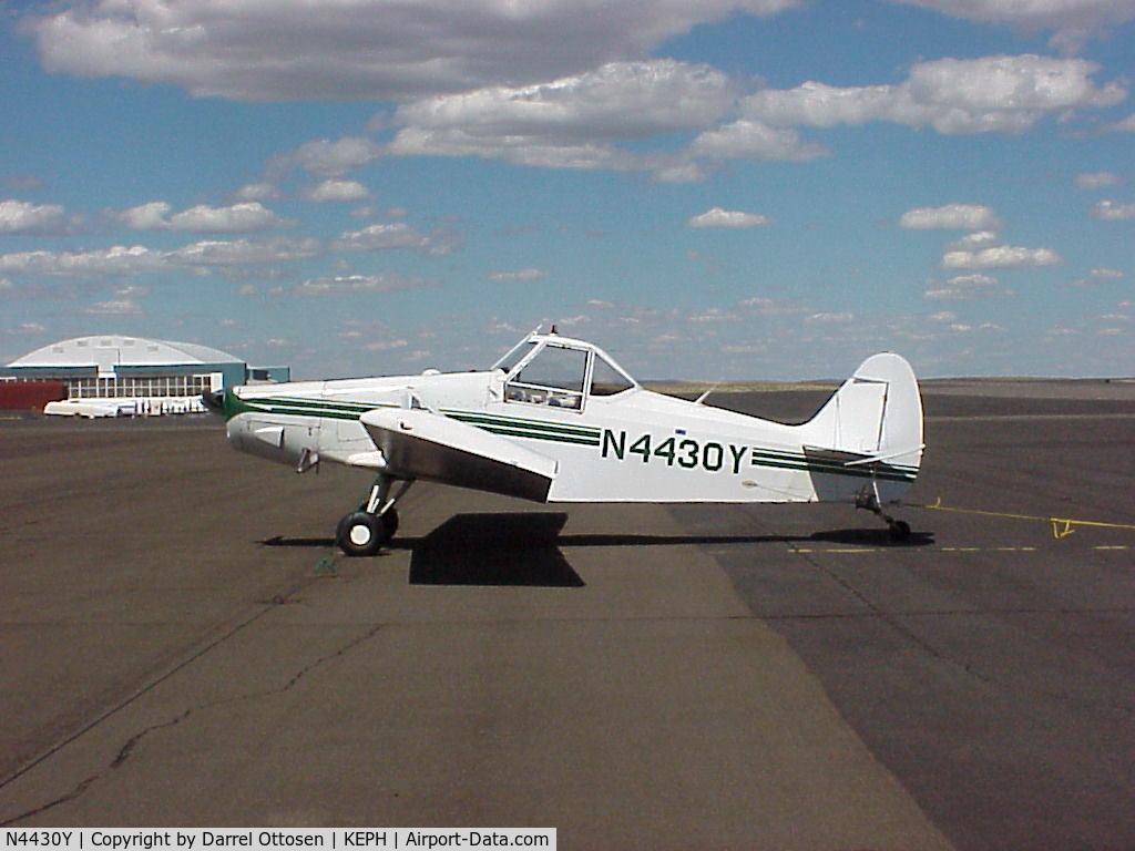 N4430Y, Piper PA-25-235 Pawnee C/N 25-4056, Ephrata WA, fall of 2005