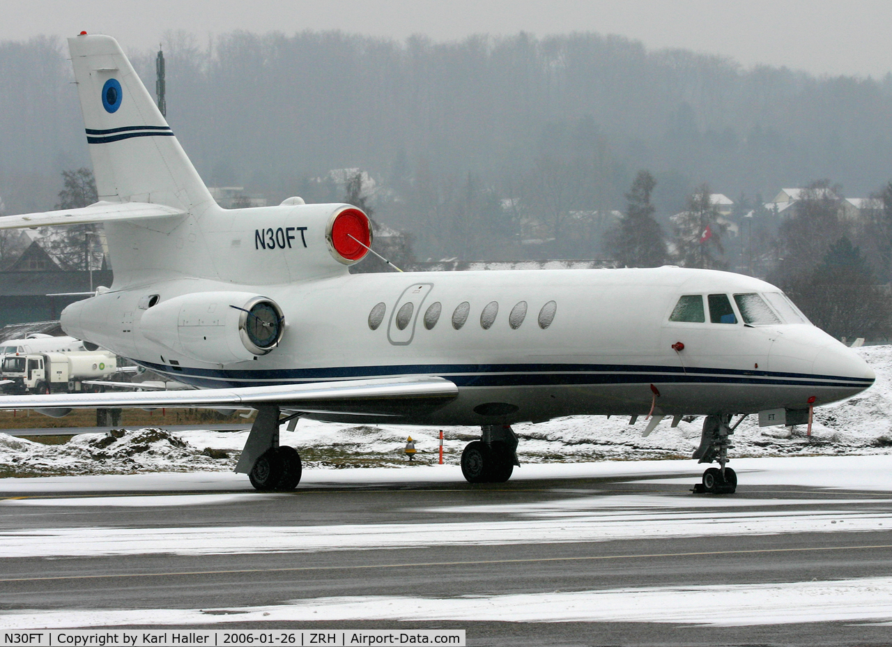 N30FT, 1998 Dassault Falcon 50EX C/N 271, WEF 2006 in Davos