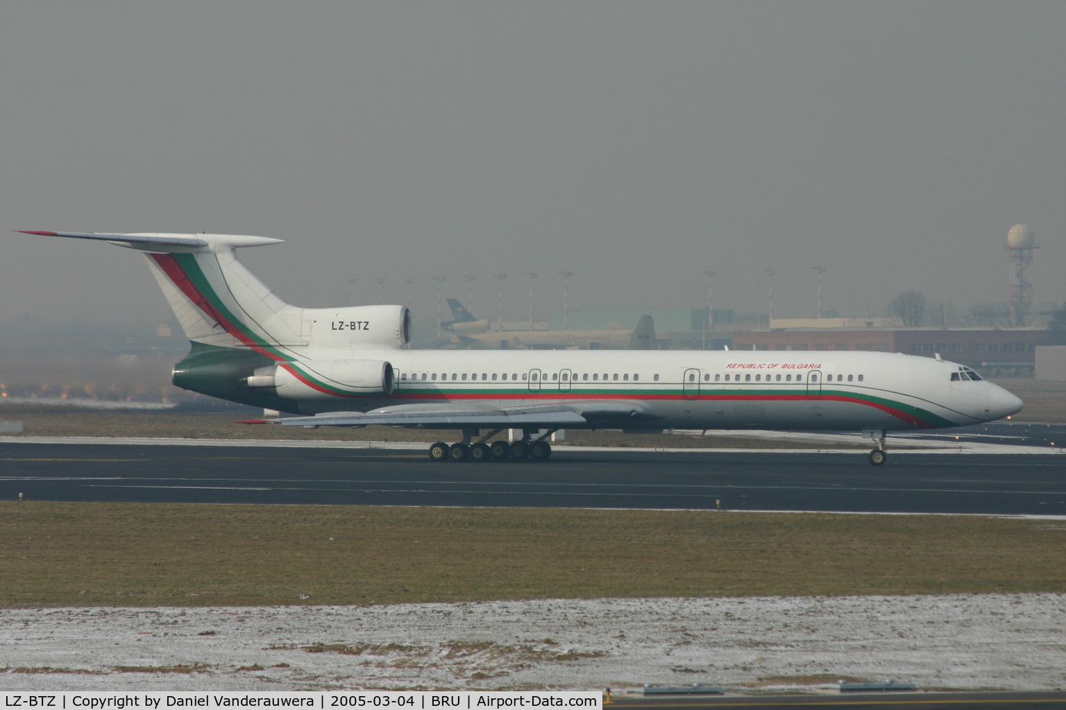 LZ-BTZ, 1988 Tupolev Tu-154M C/N 88A781, end of VIP visit to EC   -   TU-154M