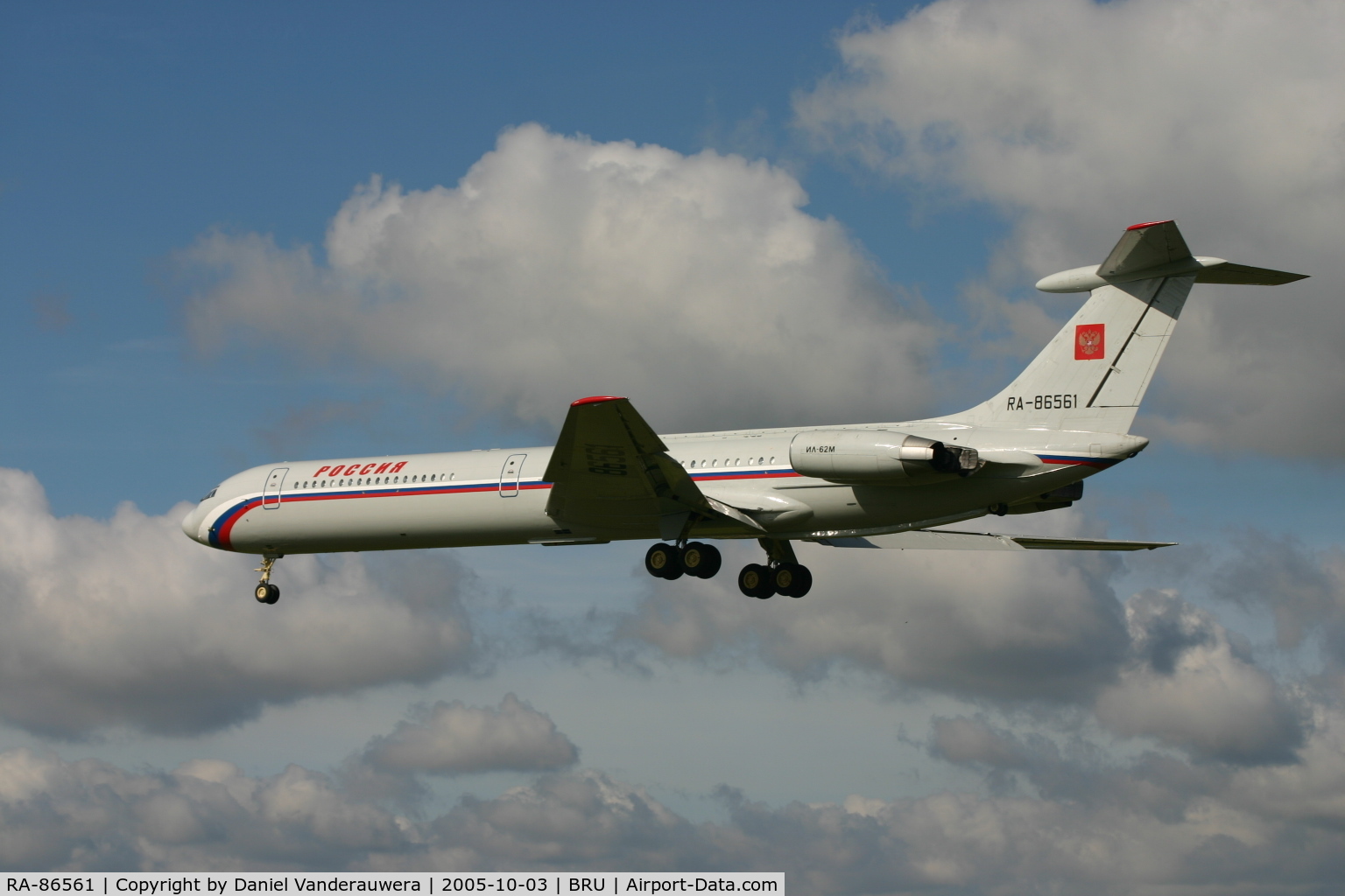 RA-86561, 1992 Ilyushin Il-62M C/N 4154842, arrival of 2nd IL-62M with russian delegation