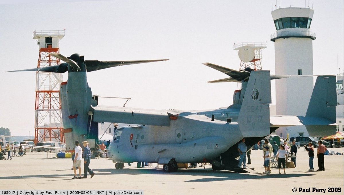 165947, Bell-Boeing MV-22B Osprey C/N D0048, She always draws a crowd, even away from home