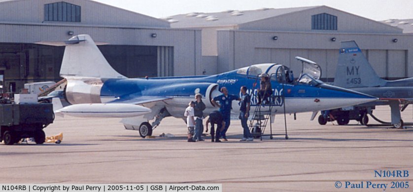 N104RB, 1962 Lockheed CF-104D Starfighter C/N 583A-5302, The twin seater of the team, with some of the team hanging around