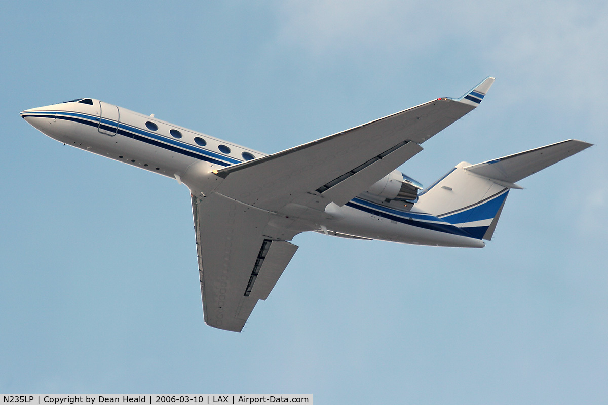 N235LP, 1997 Gulfstream Aerospace G-IV C/N 1336, N235LP - Gulfstream Aerospace G-IV - departing LAX RWY 25L.