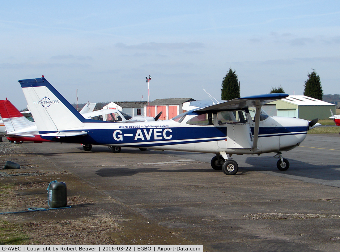 G-AVEC, 1967 Reims F172H Skyhawk C/N 0405, Cessna F172H (Halfpenny Green)