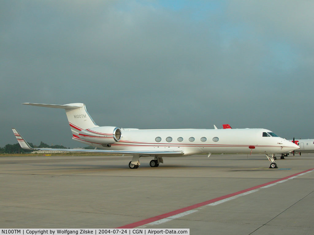 N100TM, 2002 Gulfstream Aerospace G-V C/N 692, Visitor at CGN