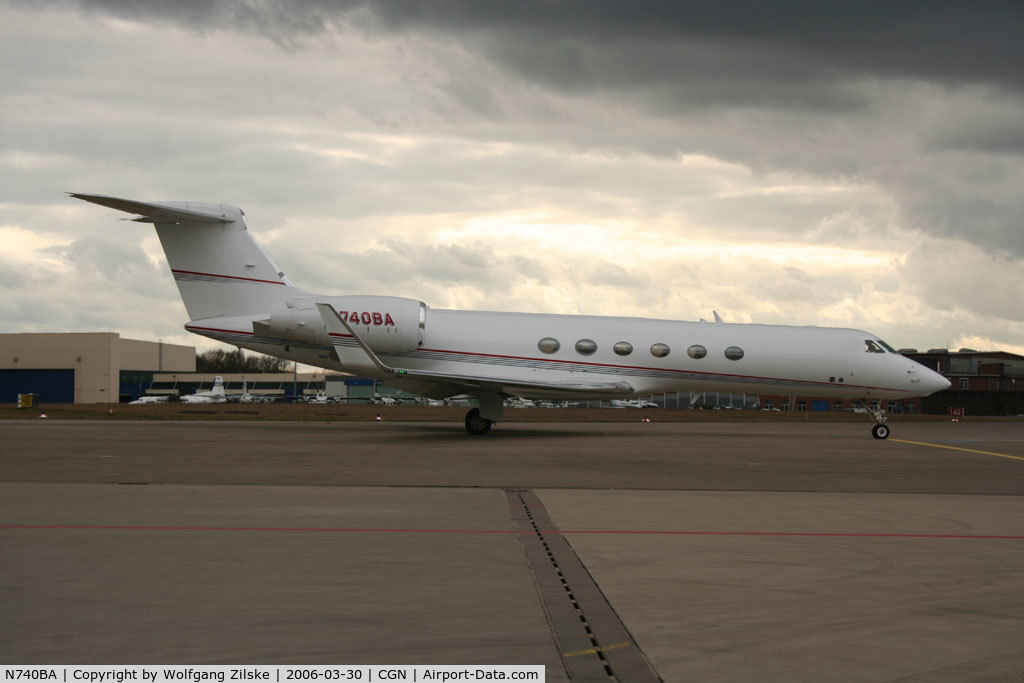 N740BA, Gulfstream Aerospace G-V C/N 516, rare visitor