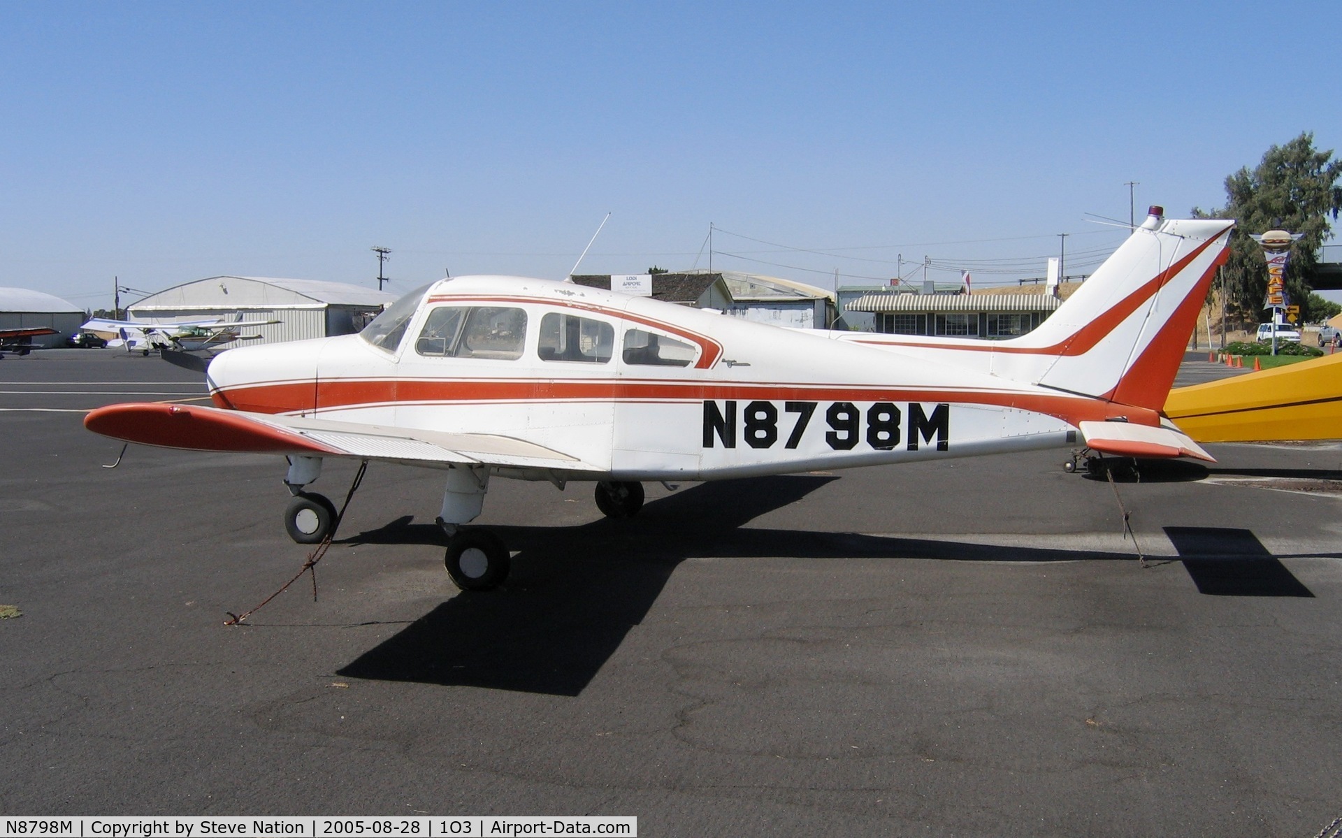 N8798M, 1964 Beech A23 C/N M-581, 1964 Beech A23 Muskateer @ Lodi Airport, CA