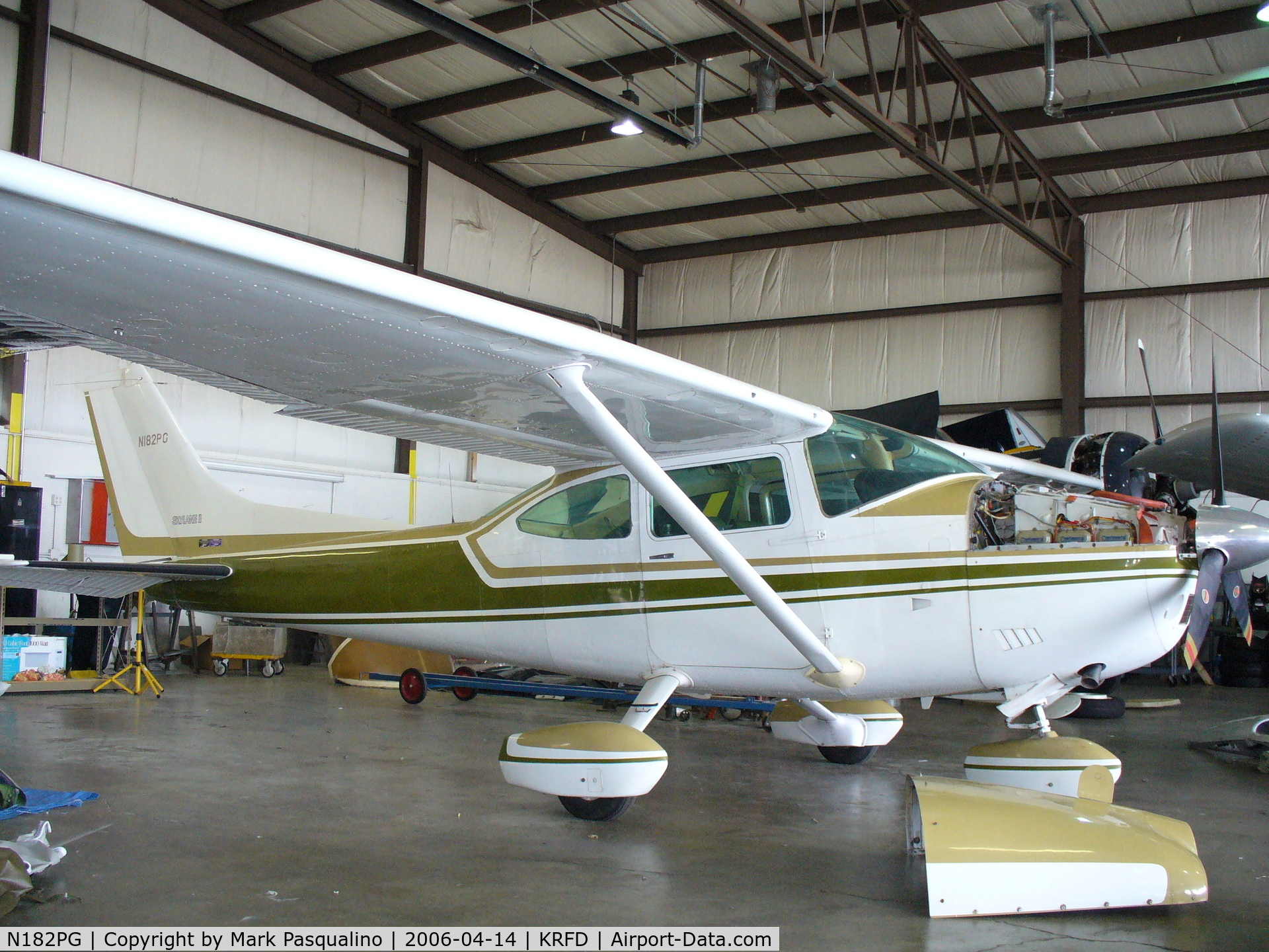 N182PG, 1978 Cessna 182Q Skylane C/N 18266379, Cessna 182