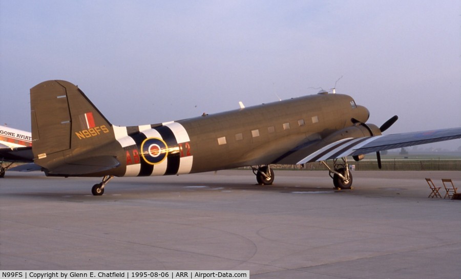 N99FS, Douglas DC-3 (C-47A) C/N 12425, C-47A 42-92606