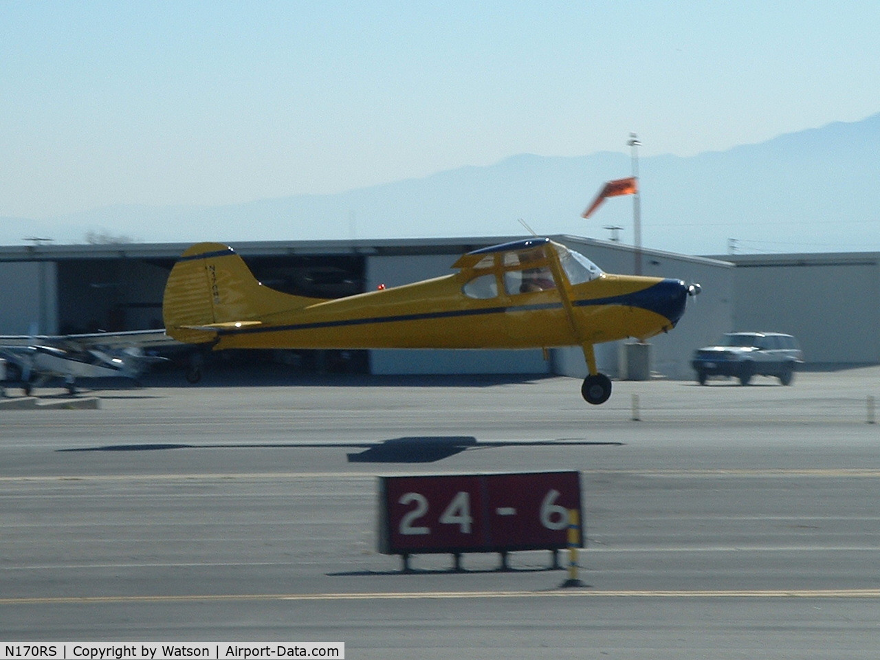 N170RS, 1950 Cessna 170A C/N 19611, landing on 24