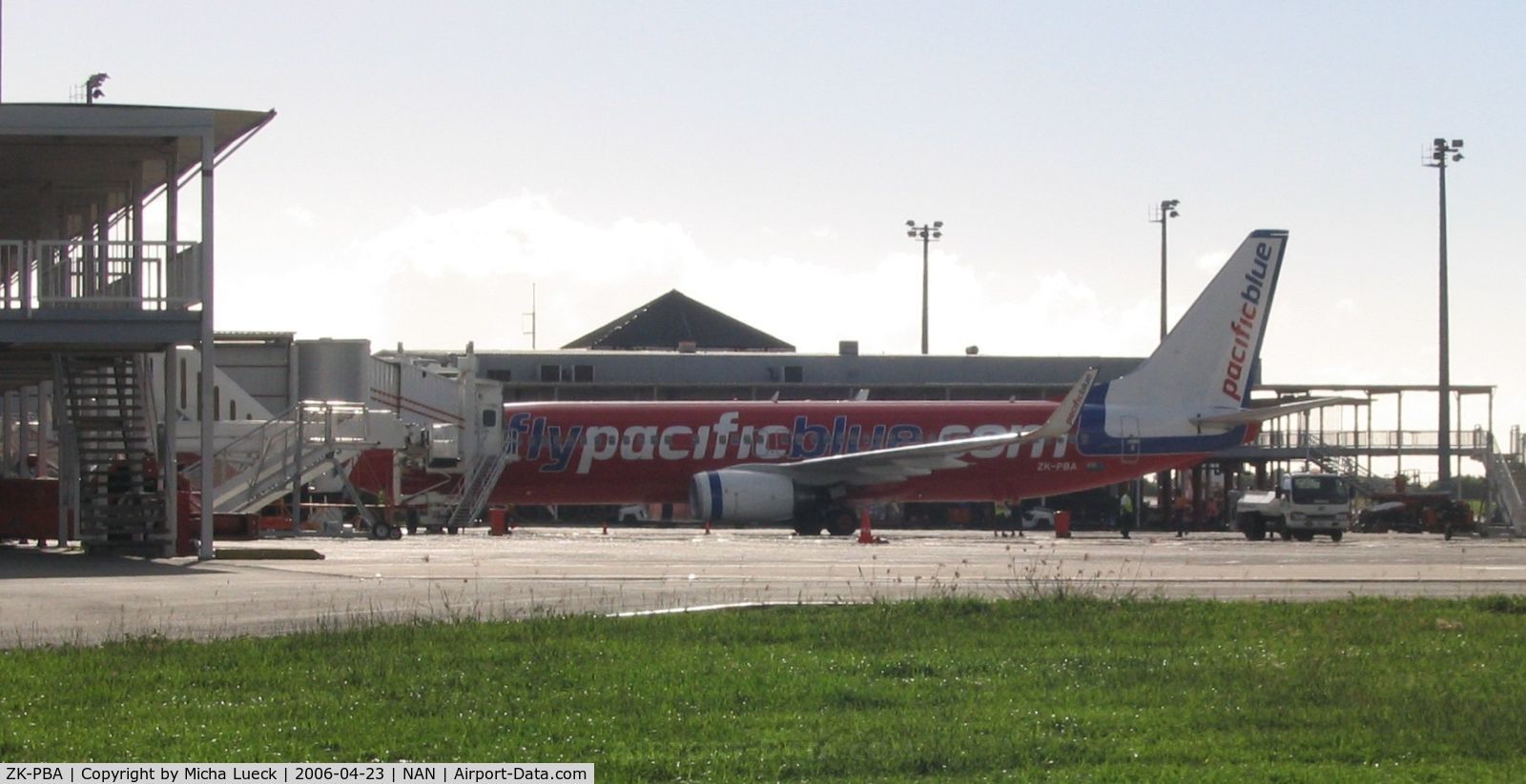 ZK-PBA, 2003 Boeing 737-8FE C/N 33796, Bringing holiday makers to the sunny island of Vatu Levu