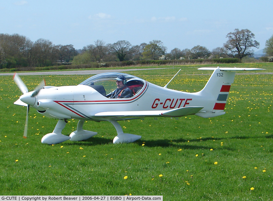 G-CUTE, 2000 Dyn'Aero MCR-01 C/N PFA 301-13511, Dyn'Aero MCR-01