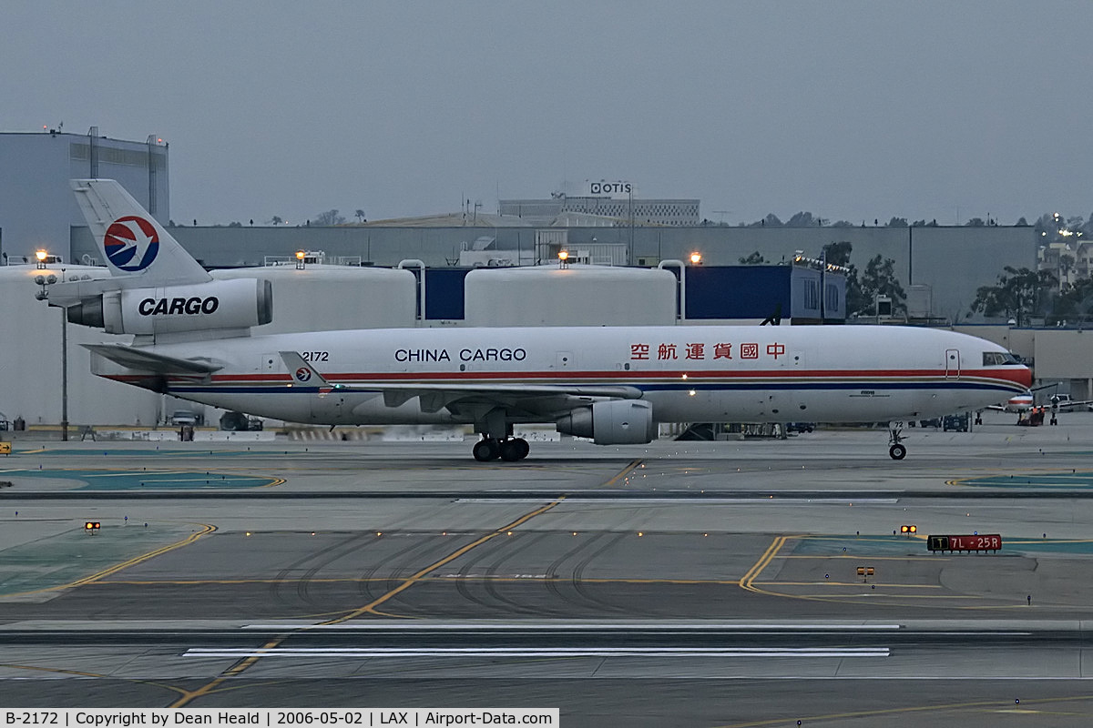 B-2172, 1992 McDonnell Douglas MD-11 C/N 48496, Evening shot of China Cargo B-2172 taxiing to the Imperial cargo terminal after arriving on the North Complex.
