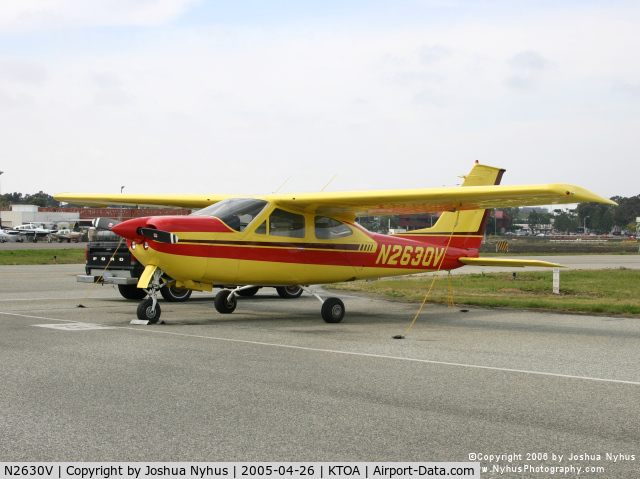 N2630V, 1974 Cessna 177RG Cardinal C/N 177RG0636, Very interesting colors.