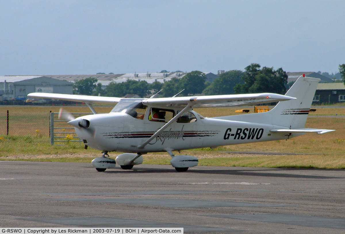 G-RSWO, 1997 Cessna 172R C/N 17280206, Cessna 172R