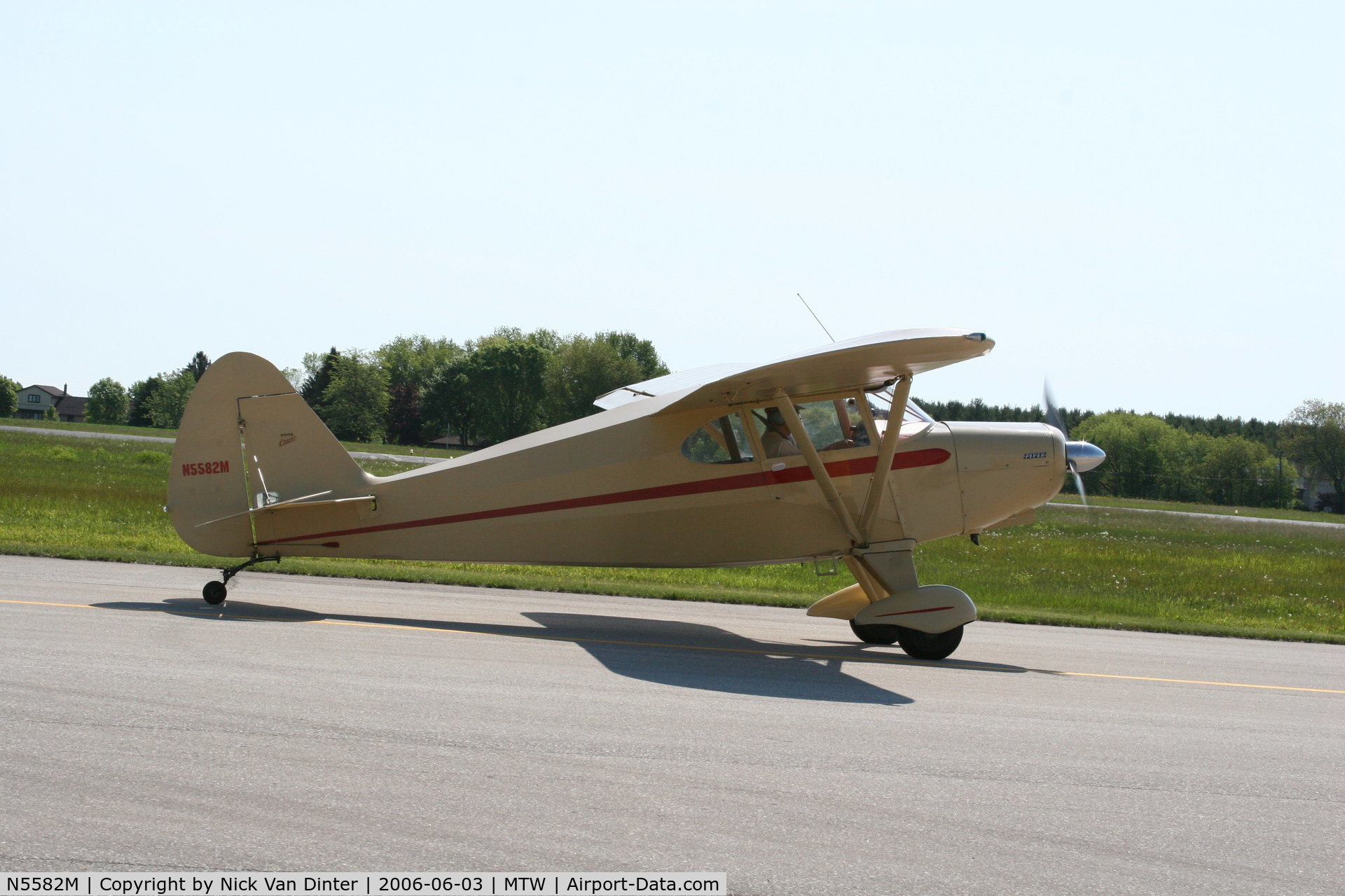 N5582M, Piper PA-16 Clipper C/N 16-40, Manitowoc Air Show