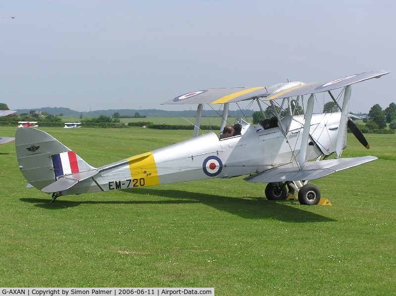 G-AXAN, 1943 De Havilland DH-82A Tiger Moth II C/N 85951, DH82 Tiger Moth in military cs as EM-720 at Old Warden