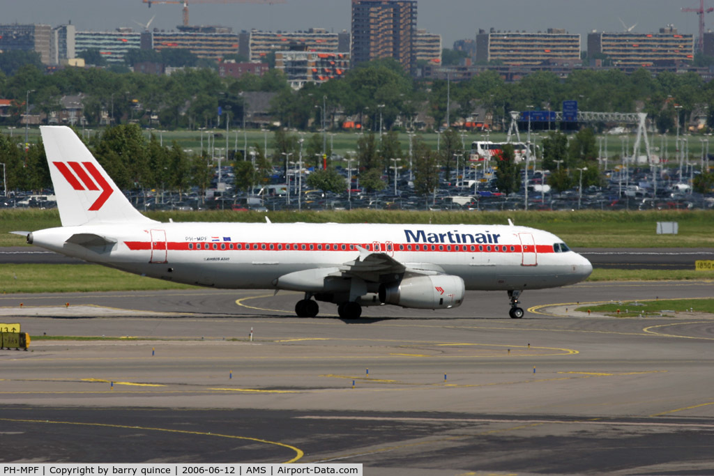PH-MPF, 2004 Airbus A320-232 C/N 2167, MARTINAIR A320