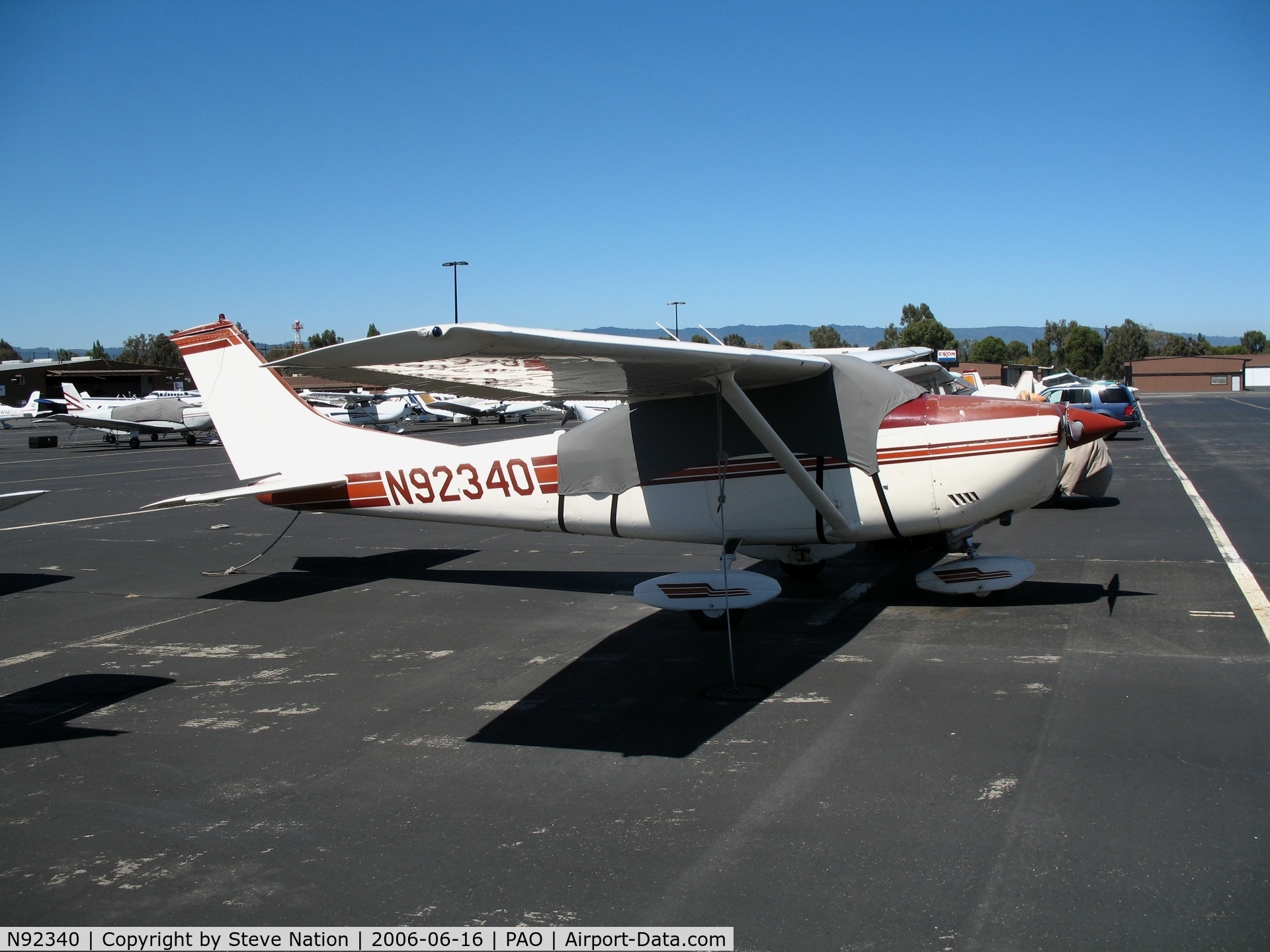 N92340, 1969 Cessna 182N Skylane C/N 18260161, 1969 Cessna 182N with cockpit cover @ Palo Alto Airport, CA