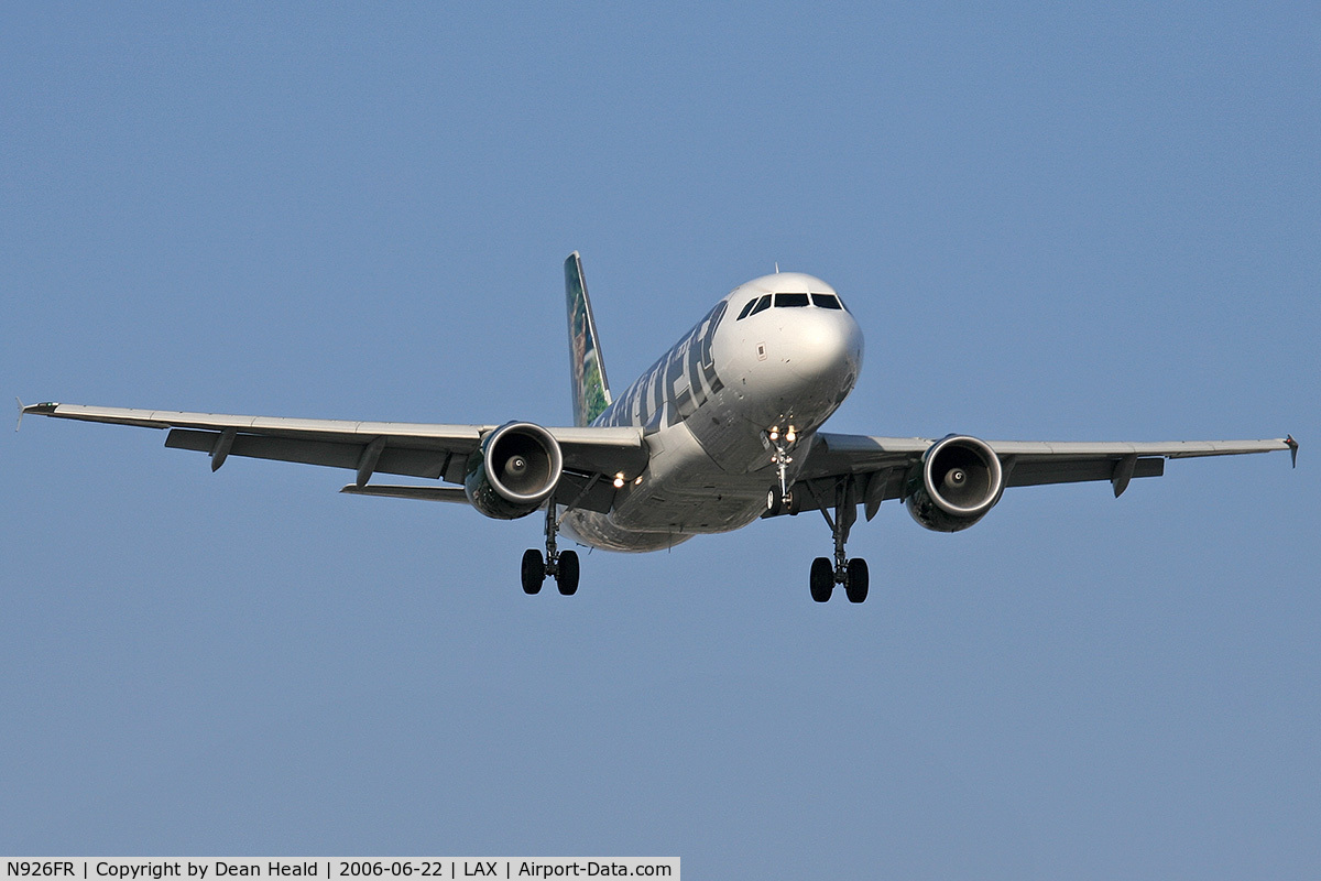 N926FR, 2004 Airbus A319-111 C/N 2198, Frontier Airlines N926FR - Fawn 