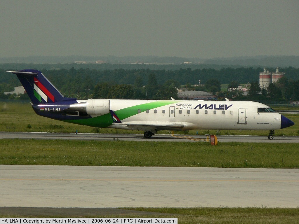 HA-LNA, 2002 Canadair CRJ-100ER (CL-600-2B19) C/N 7676, CRJ-200ER