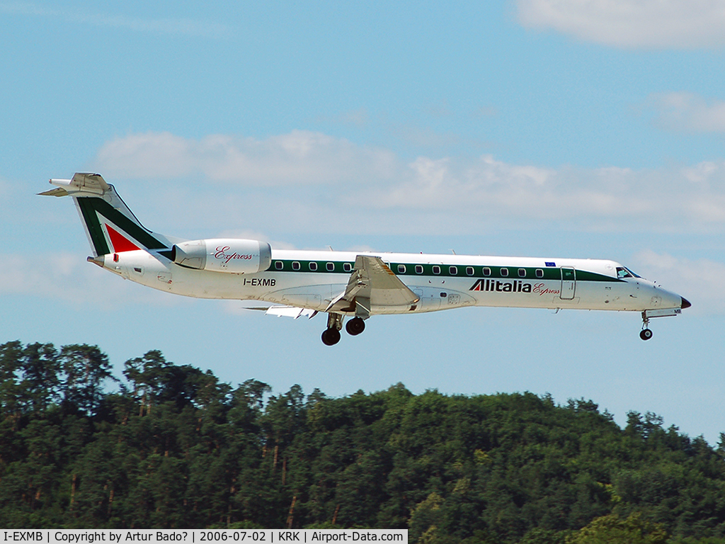 I-EXMB, 2000 Embraer ERJ-145LR (EMB-145LR) C/N 145330, Alitalia