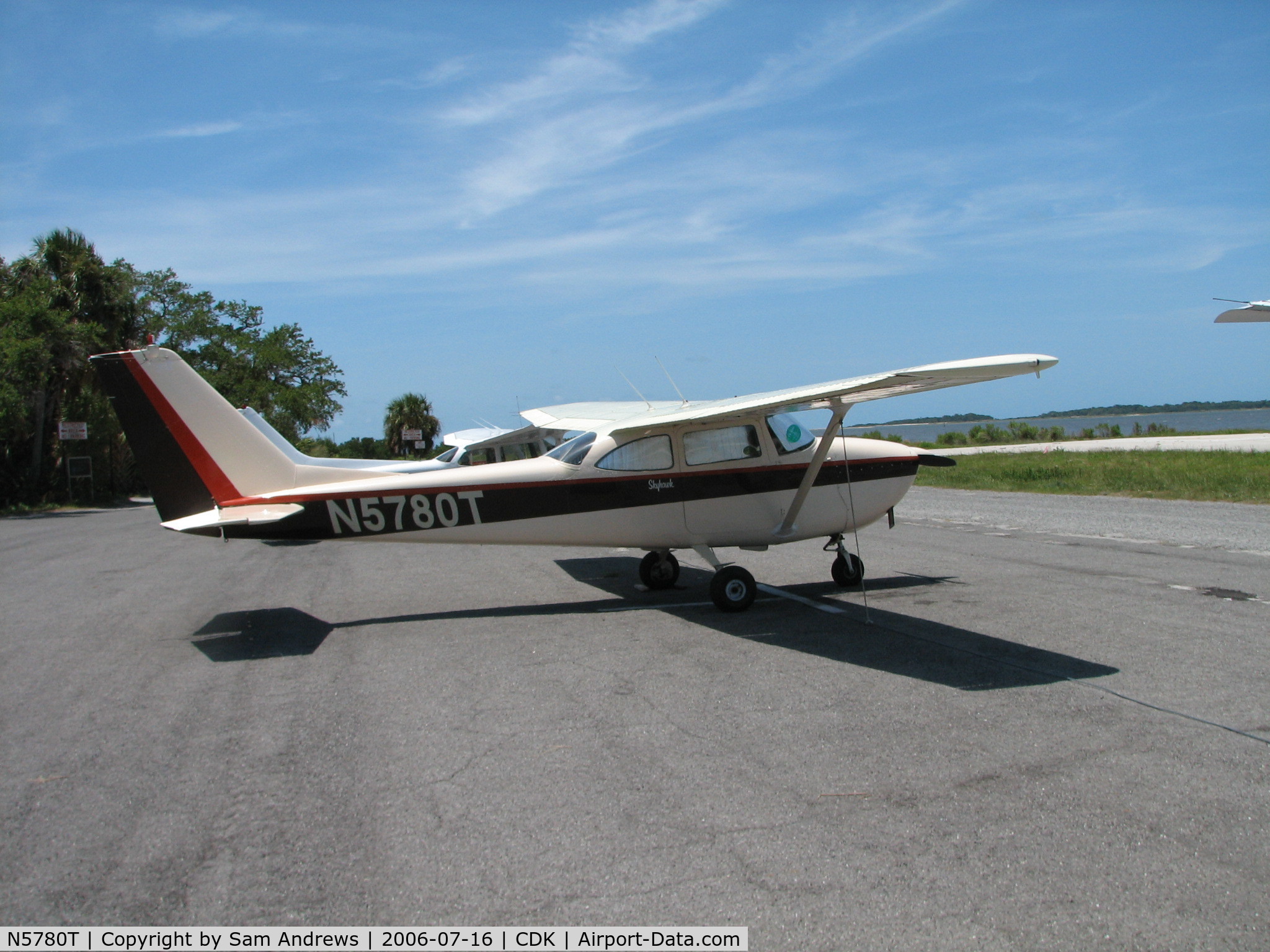 N5780T, 1964 Cessna 172E C/N 17251680, Nice skyhawk