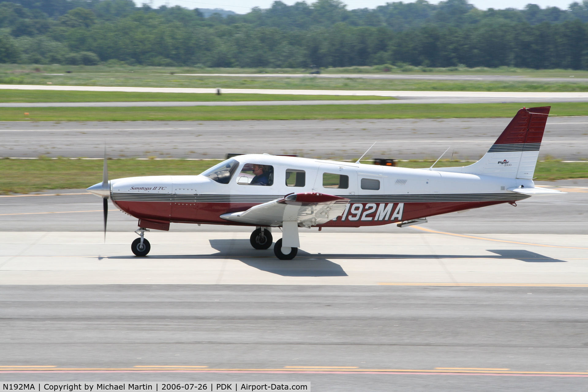 N192MA, 2000 Piper PA-32R-301T Turbo Saratoga C/N 3257192, Taxing to Epps Air Service