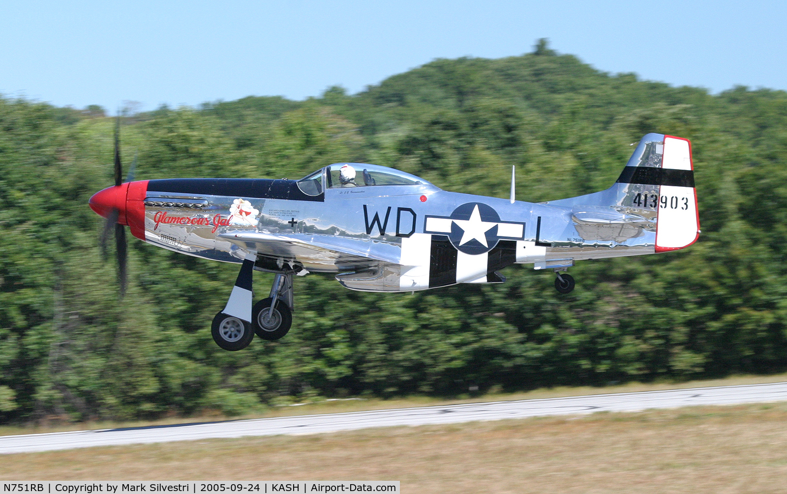 N751RB, 1944 North American P-51D Mustang C/N 44-13903JP, Glamerous Girl on Take off from Daniel Webster Airshow 2005