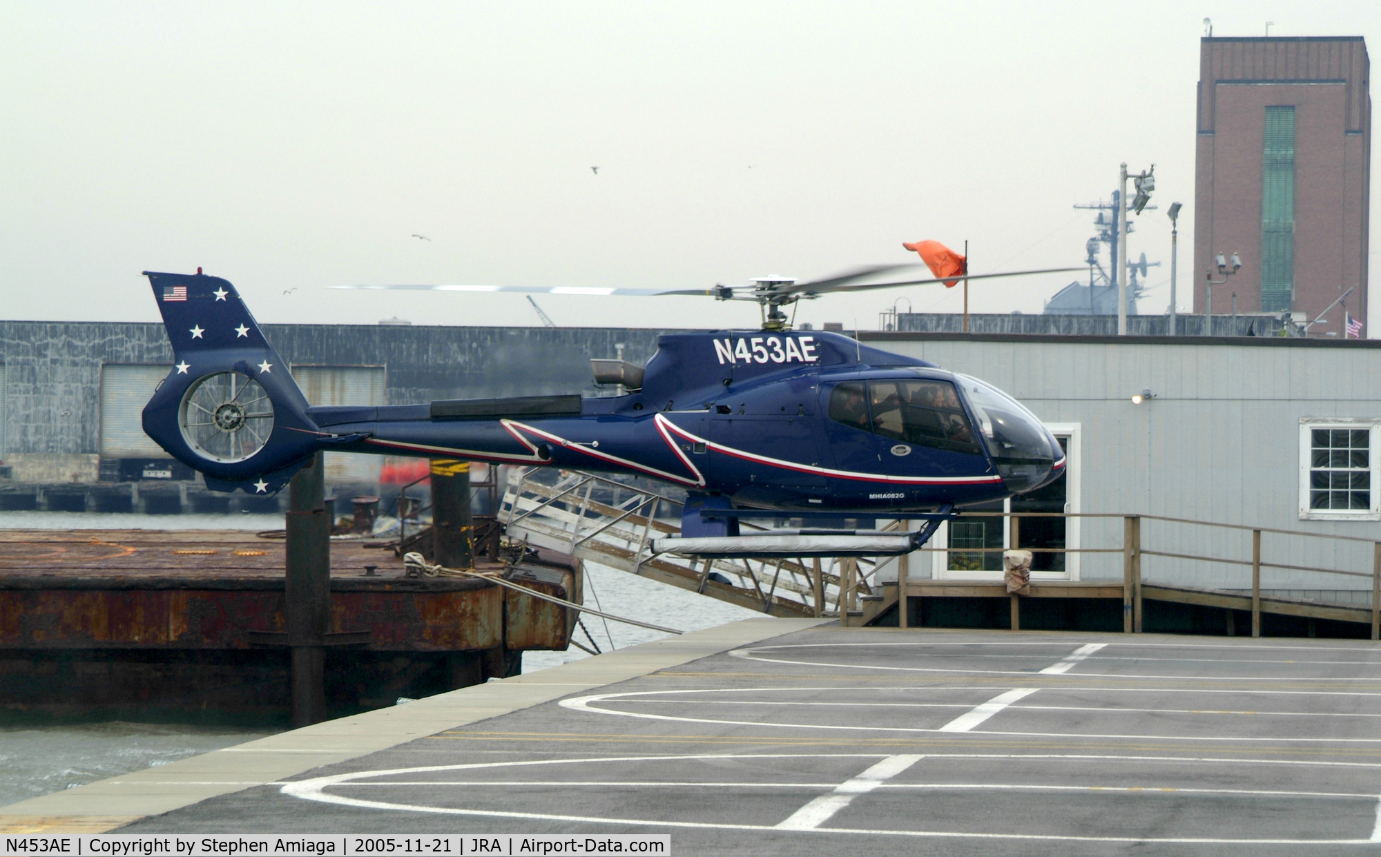 N453AE, 2001 Eurocopter EC-130B-4 (AS-350B-4) C/N 3487, Operated by Liberty Helicopters, 3AE lands at Spot 7.