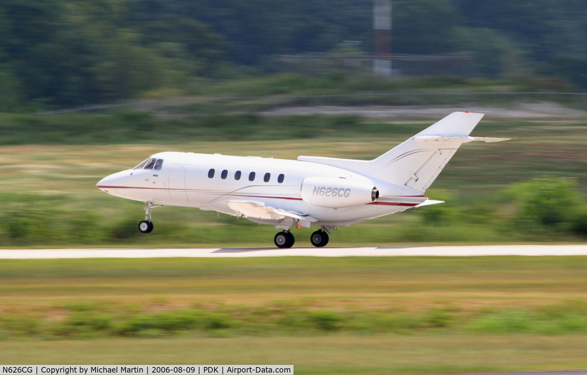 N626CG, British Aerospace BAe.125 Series 800A C/N 258041, Departing Runway 2R