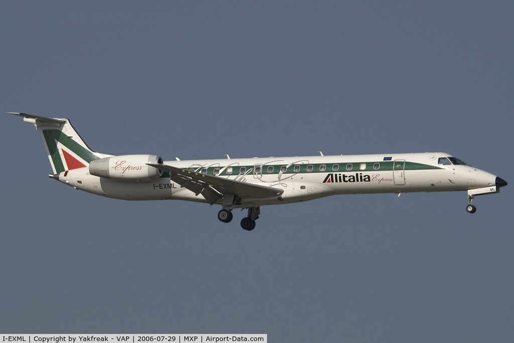 I-EXML, 2003 Embraer ERJ-145LR (EMB-145LR) C/N 145709, Alitalia Embraer 145