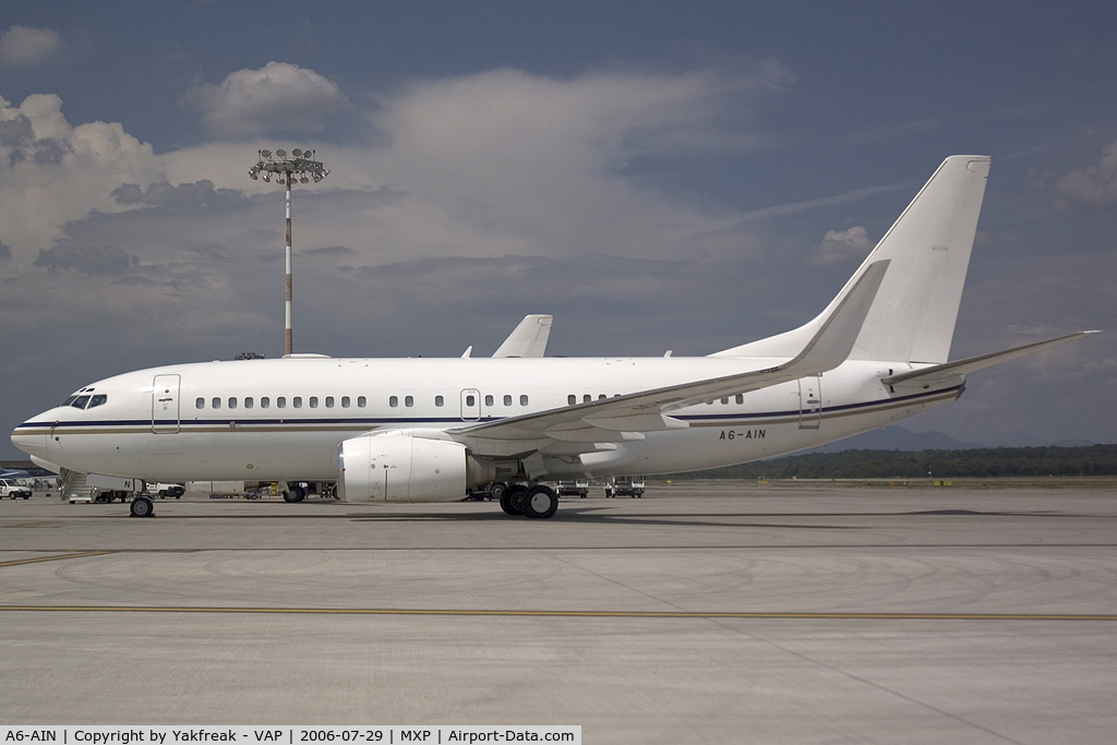 A6-AIN, 1999 Boeing 737-7Z5 BBJ C/N 29268, United Arab Emirates Boeing 737-700 winglets